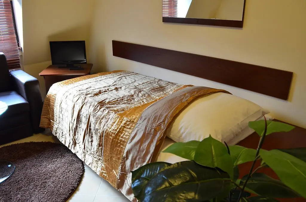 Camping Motel Wok Warsaw 2*,